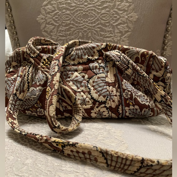 Vera Bradley Handbags - Vera Bradley Brown and Blue Floral purse